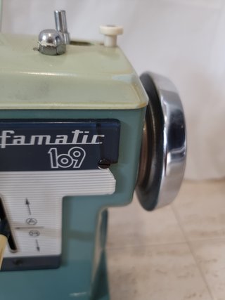 MÁQUINA DE COSER ALFA ALFAMATIC 109