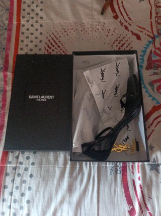 Tacchi Saint Laurent YSL Neri Dorato