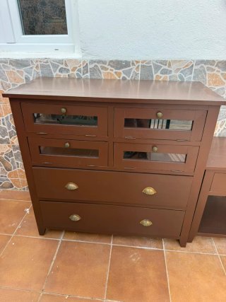 Conjunto Cómoda y Mesitas de Noche Marrones