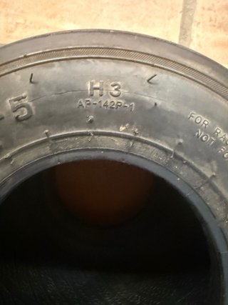 Neumáticos de Kart APEXIS(4 unidades)