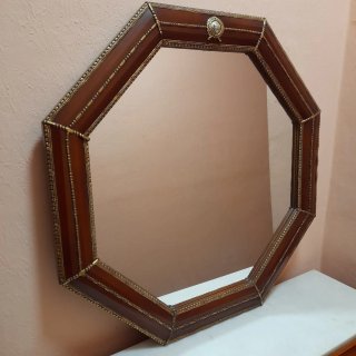 Mueble recibidor vintage con espejo