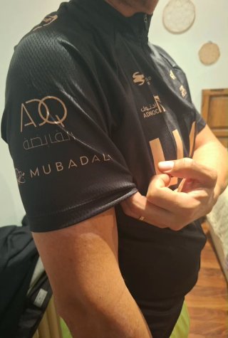 Maillot Ciclismo UAE Negro Dorado
