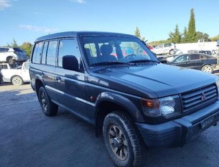 Salpicadero mitsubishi 351929 mb832320 montero