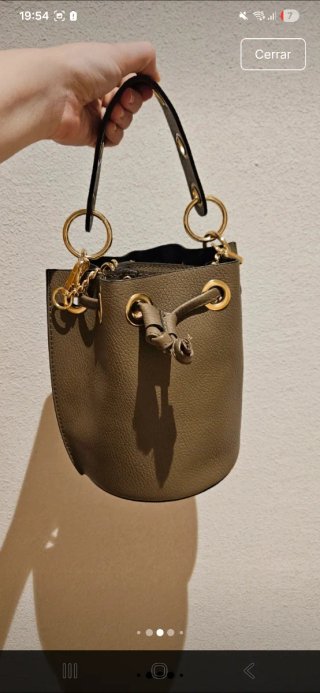 Bolso bombonera beige y gris