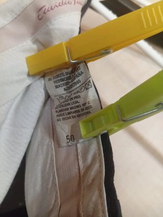 Pantalones negros hombre