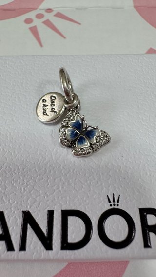 Pandora Charm Mariposa Azul y Plata