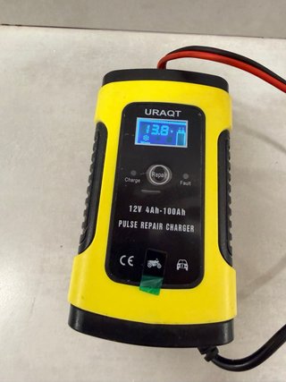 Cargador Batería Coche Moto 12V 6A LCD