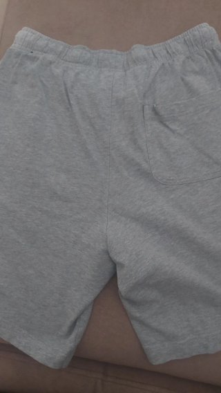 Bermudas Nike grises