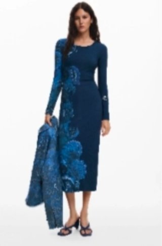 Vestido azul floral manga larga