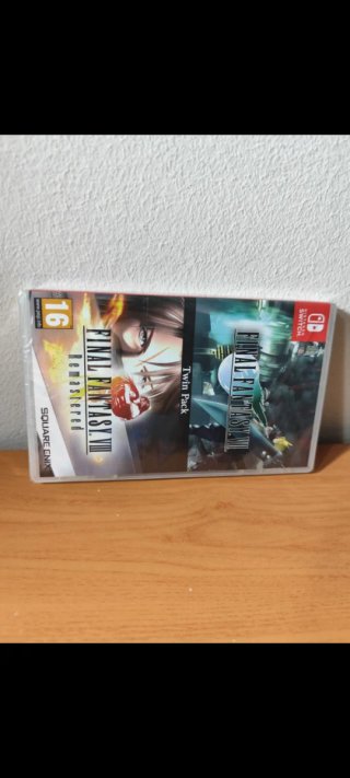 PRECINTADO(Final Fantasy VII+VIII)-Switch