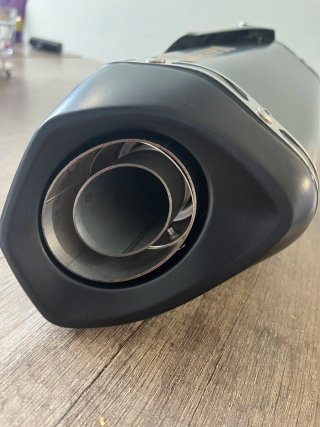 Tubo Escape Slip-On Honda X-ADV y Forza 750 Negro