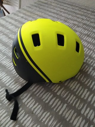 Casco Amarillo Brillante
