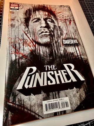 Lote 2 Comic USA The Punisher #1 #3 Marvel TV 2026