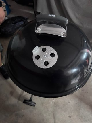 Barbacoa Weber Redonda negra con funda