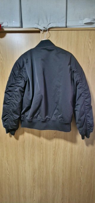 Bomber oversize Mango negra Talla M