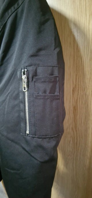 Bomber oversize Mango negra Talla M