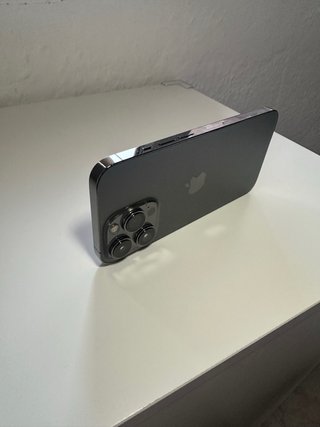 iPhone 128 GB 76% Batería