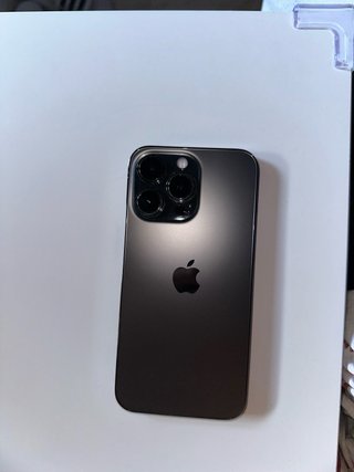 iPhone 128 GB 76% Batería