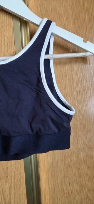 Top deportivo Adidas Talla 36