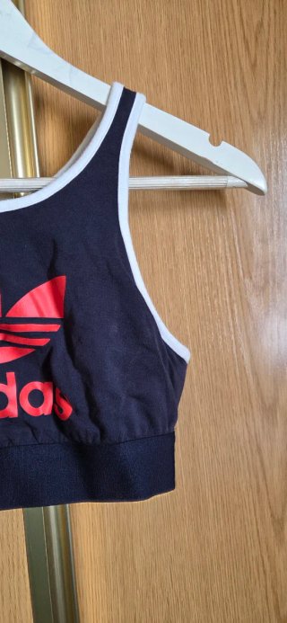 Top deportivo Adidas Talla 36
