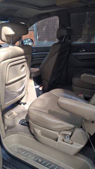 SsangYong Rodius 2010