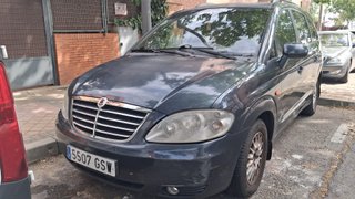 SsangYong Rodius 2010
