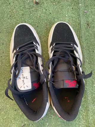 Jordan 1 Low Travis Scott Bambas