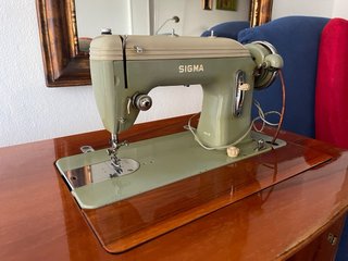 Máquina de coser Sigma