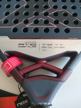 Pala Nox AT10 Genius 12K Agustin Tapia