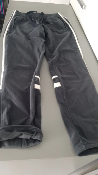 Pantalón Adidas Talla M/38 azul marino