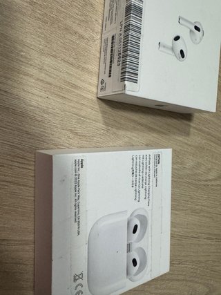 Caja AirPods 3ª Generación de Apple