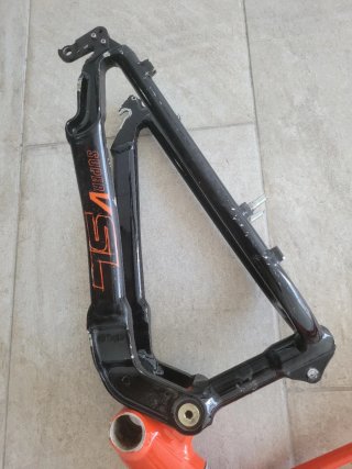 Cuadro Cannondale Super V 600 + Horquilla