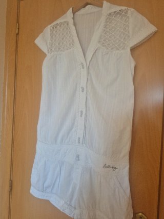 Mono blanco Billabong