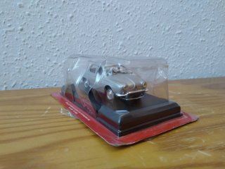 Maqueta Renault Ondine 1961 1:43