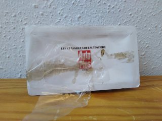 Maqueta Renault Ondine 1961 1:43