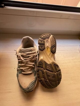 Asics Gel Kayano 14 azul claro