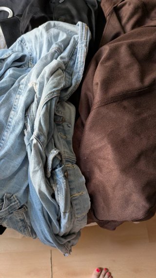 Lote Ropa: abrigos, chaquetas, pantalones