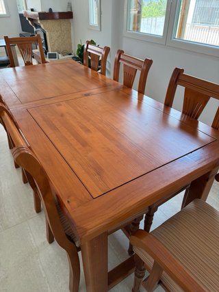 Mesa extensible de madera