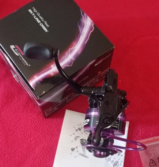A ESTRENAR CINNETIC CARRETE 10 Kg freno SPINNING