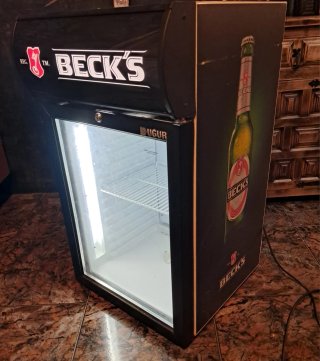 Nevera Becks 115L