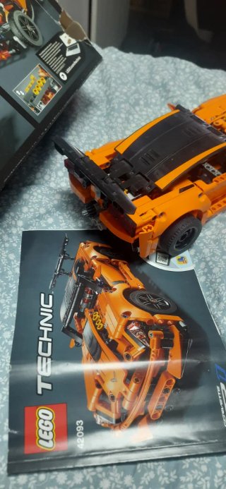 Lego Technic Chevrolet Corvette ZR1 42093 originale