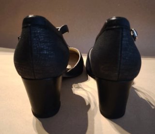 Zapatos tacón PieSanto Piel negros Talla 37