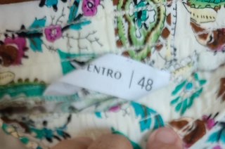 Pantalón fluido estampado mujer talla 48