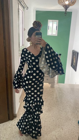 Traje de flamenca con lunares