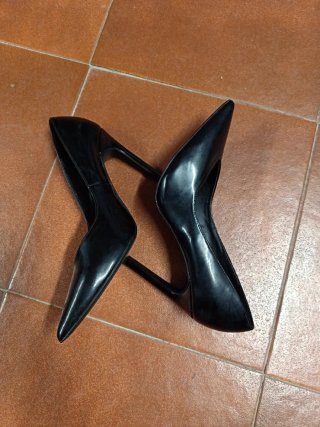Zapatos tacón Zara Talla 37 Negros