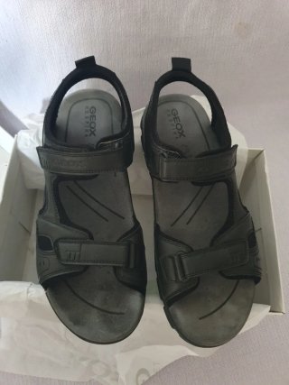 Sandalias Geox Negras y Grises