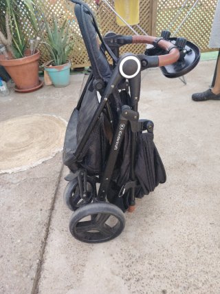 Silla de paseo plegable negra