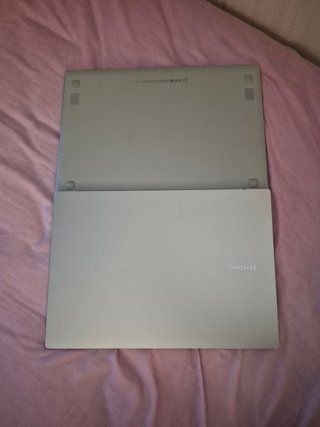 Samsung Book Plata