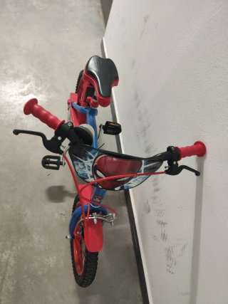 Bici Spiderman niño 12 pulgadas