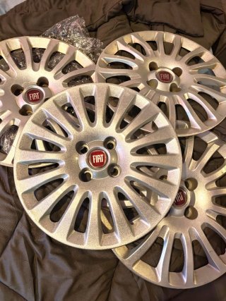 Tapacubos Originales Fiat Punto 15 (4uds)